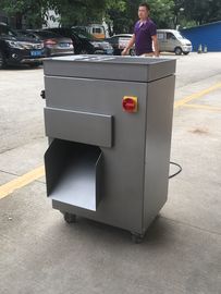 Efisiensi Tinggi Slicer Daging Segar / Mesin Pemotong Daging Babi Struktur Kompak