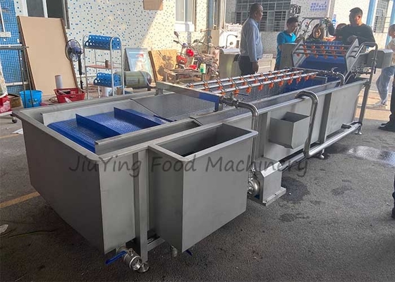 Mesin Cuci Buah Sayuran Jenis Gelembung Udara 1.5T / H Dengan Nozel Penyemprotan